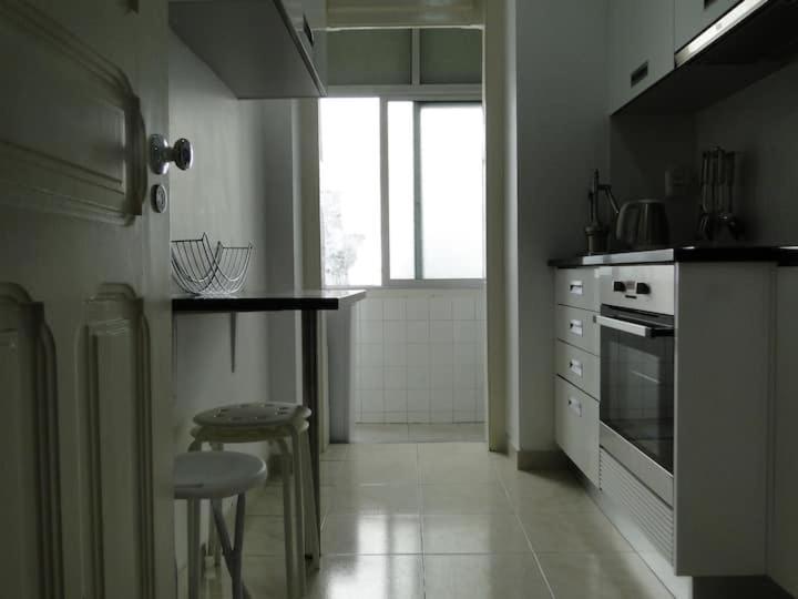 Appartamento The Country In The Town Lisbona Esterno foto